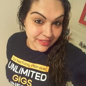 Meet your Posher, Beatriz